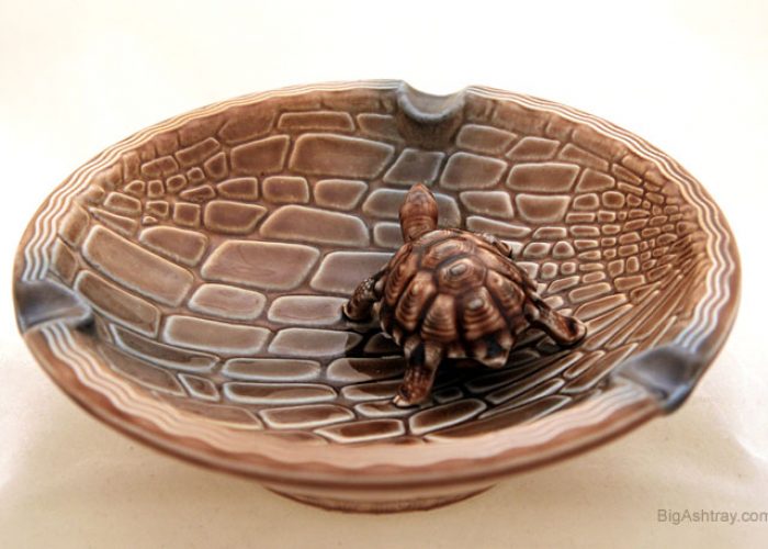 wade pottery turtle