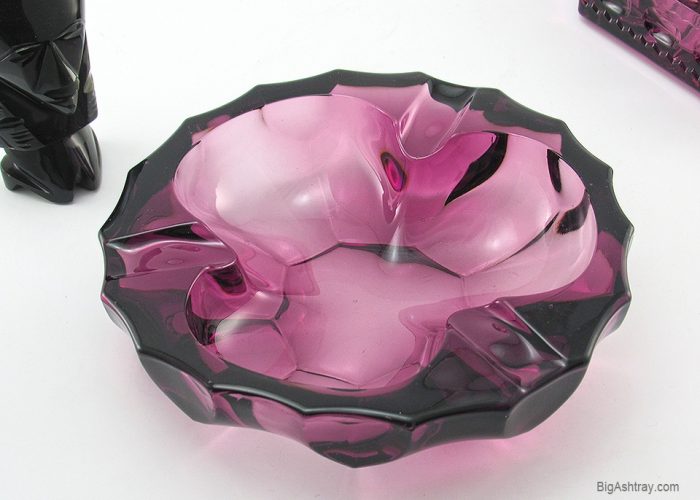 Mid-20th Century Tiffin Amethyst Crystal Ashtray USA – Big Ashtray